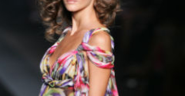 Cele mai noi tendinte in materie de rochii elegante 