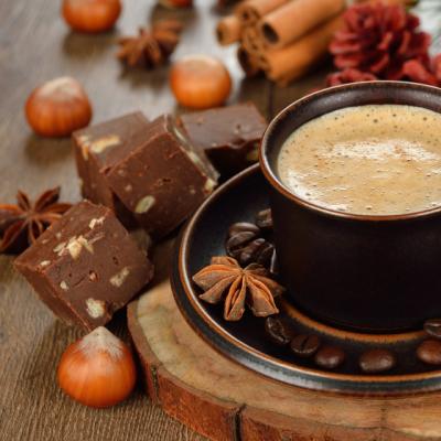 Reteta mea preferata: Ciocolata de casa cu MULTE alune de padure