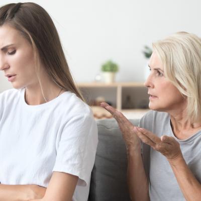 Se poate întâmpla: simți că familia lui este toxică pentru tine? 5 Comportamente care te ajută să faci față 