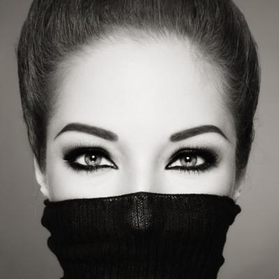 Fashion tips: Cum sa porti puloverele pe gat