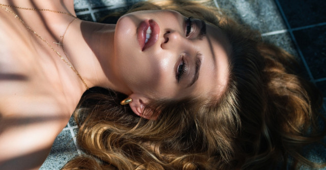 A fost perfect. M-a făcut să cred că iubirea asta nu e reală. Și chiar n-a fost