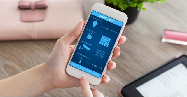 4 modalități prin care poți să-ți transformi casa în una inteligentă