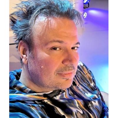 Dan Helciug, confesiuni cutremurătoare. Artistul a vorbit despre absența mamei: A fost mereu ca o mătușă îndepărtată...