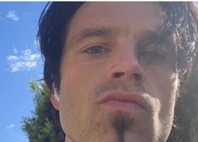 Cine este Tony, tatăl vitreg al lui Sebastian Stan? Motivul pentru care actorul îi este atât de recunoscător