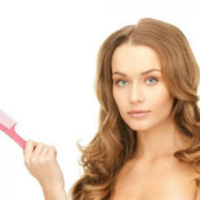 5 Boli alarmante care produc caderea parului