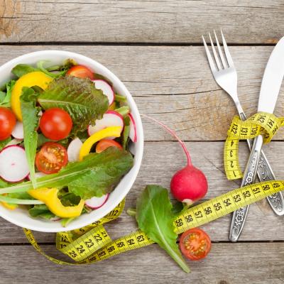 Cum să-ți păstrezi greutatea de Paște? 5 pași pentru a te menține în formă de sărbători