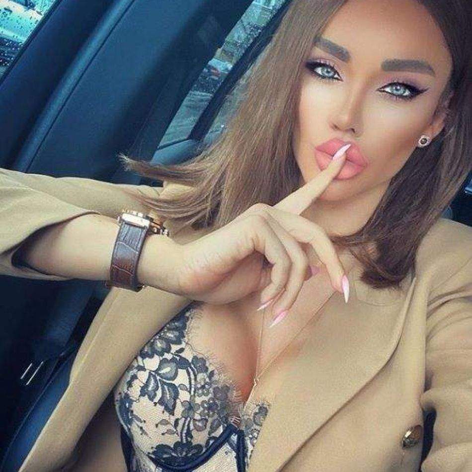 Bianca Drăgușanu, apariție de senzație la brațul lui Gabi Bădălău, la nunta Mariei Constantin. Cum a fost surprinsă diva?