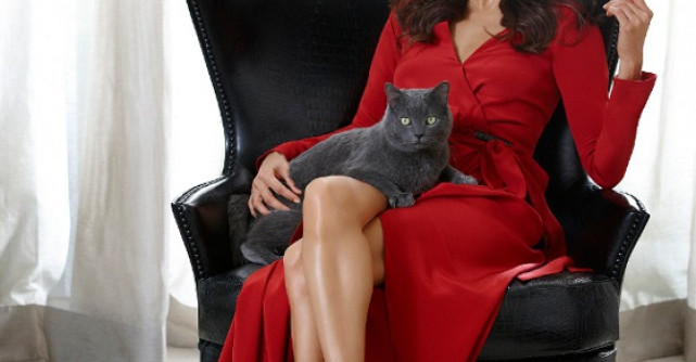 Urmeaza-ti Pasiunea impreuna cu SHEBA si Eva Longoria