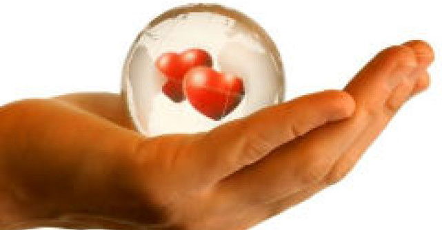 Prima inima artificiala potrivita pentru transplant