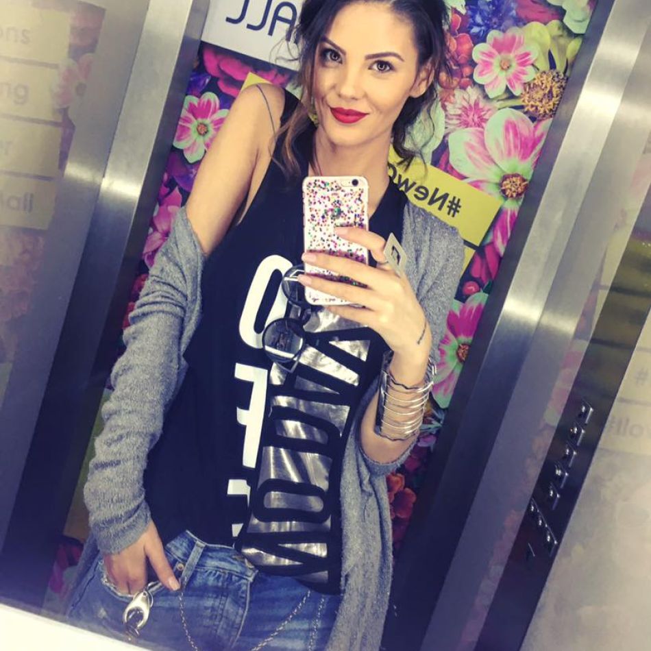 Ramona Olaru, lecții dureroase după divorțul de fostul soț. Vedeta a făcut terapie timp de 4 ani