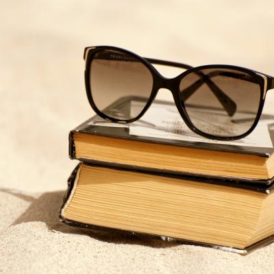 Carti de vacanta: Mesagerul