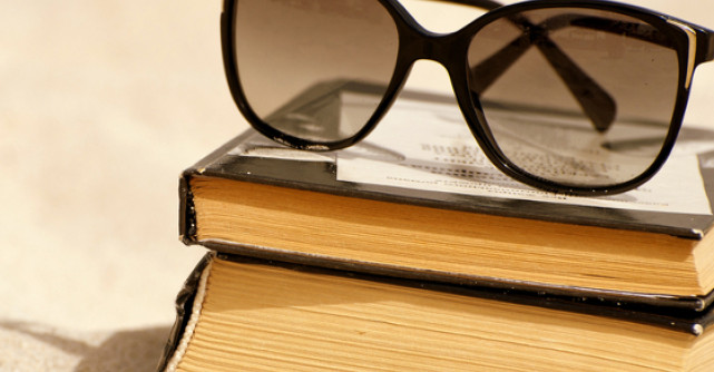 Carti de vacanta: Mesagerul