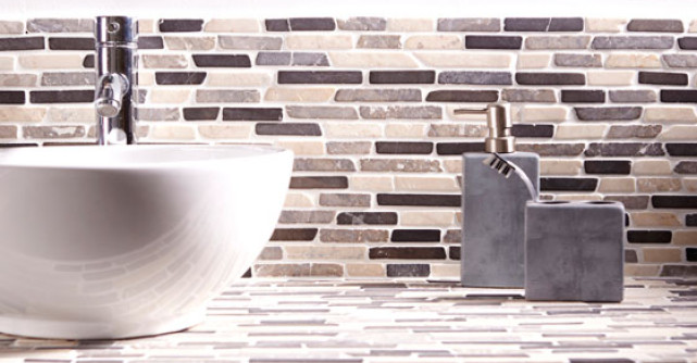 Idei pentru spatii mici: 4 bai spectaculoase, de mici dimensiuni 