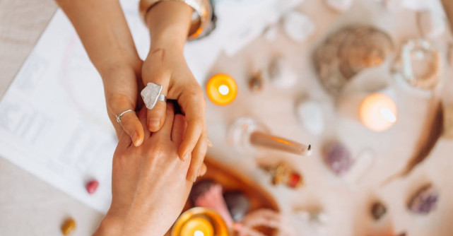 Cum îi ajuți pe copii să-și elibereze furia înainte de culcare