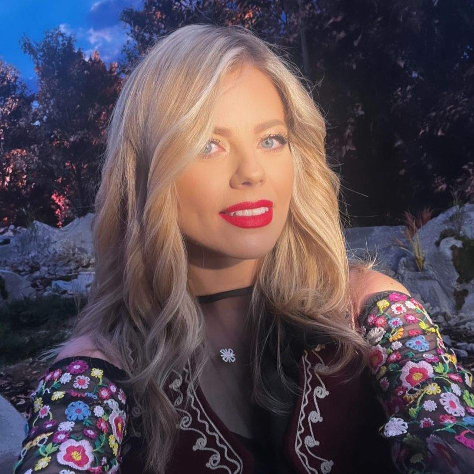 Cum a reușit Roxana Hulpe să slăbească 40 de kilograme după naștere: Nu regret niciun kilogram...