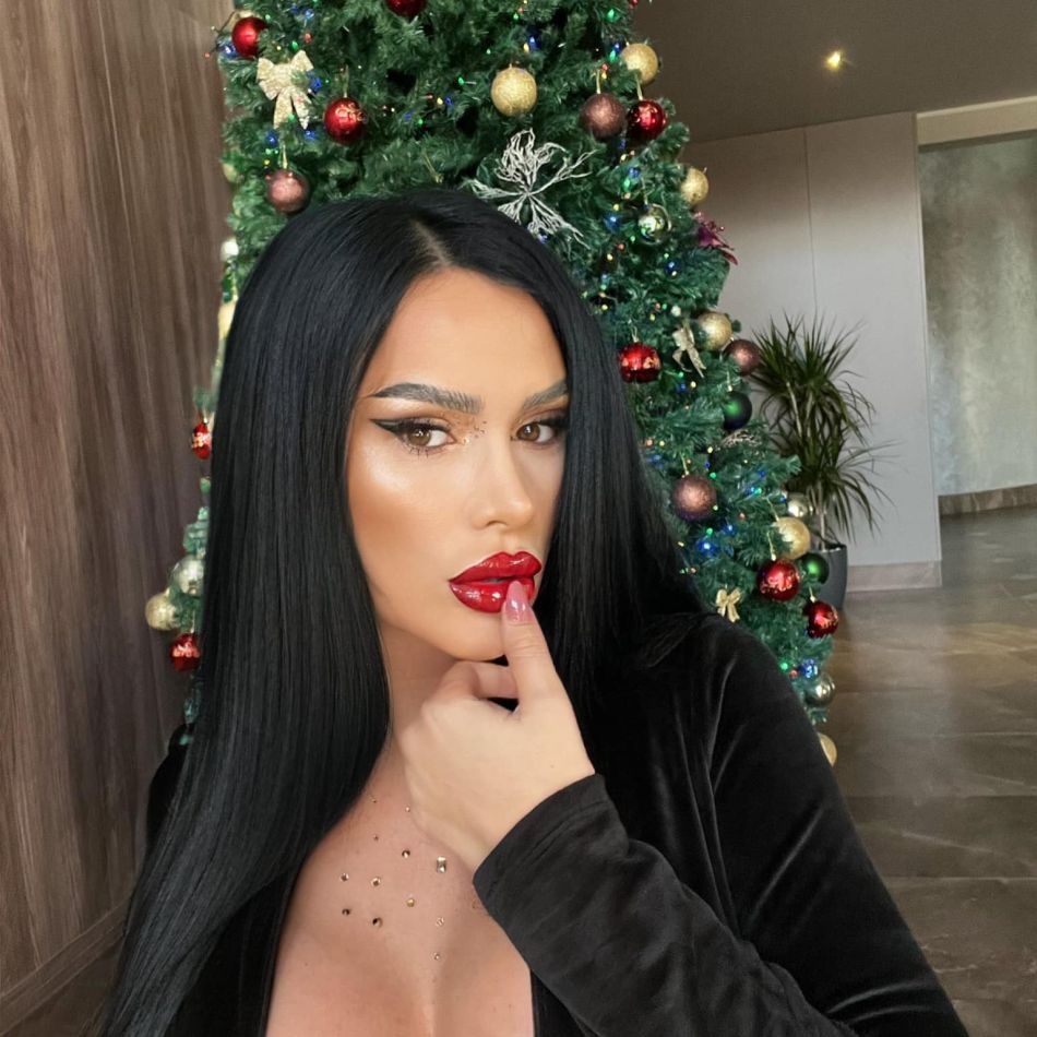 Daniela Crudu, din nou însărcinată: Cum arată bruneta însărcinsată în 25 de săptămâni