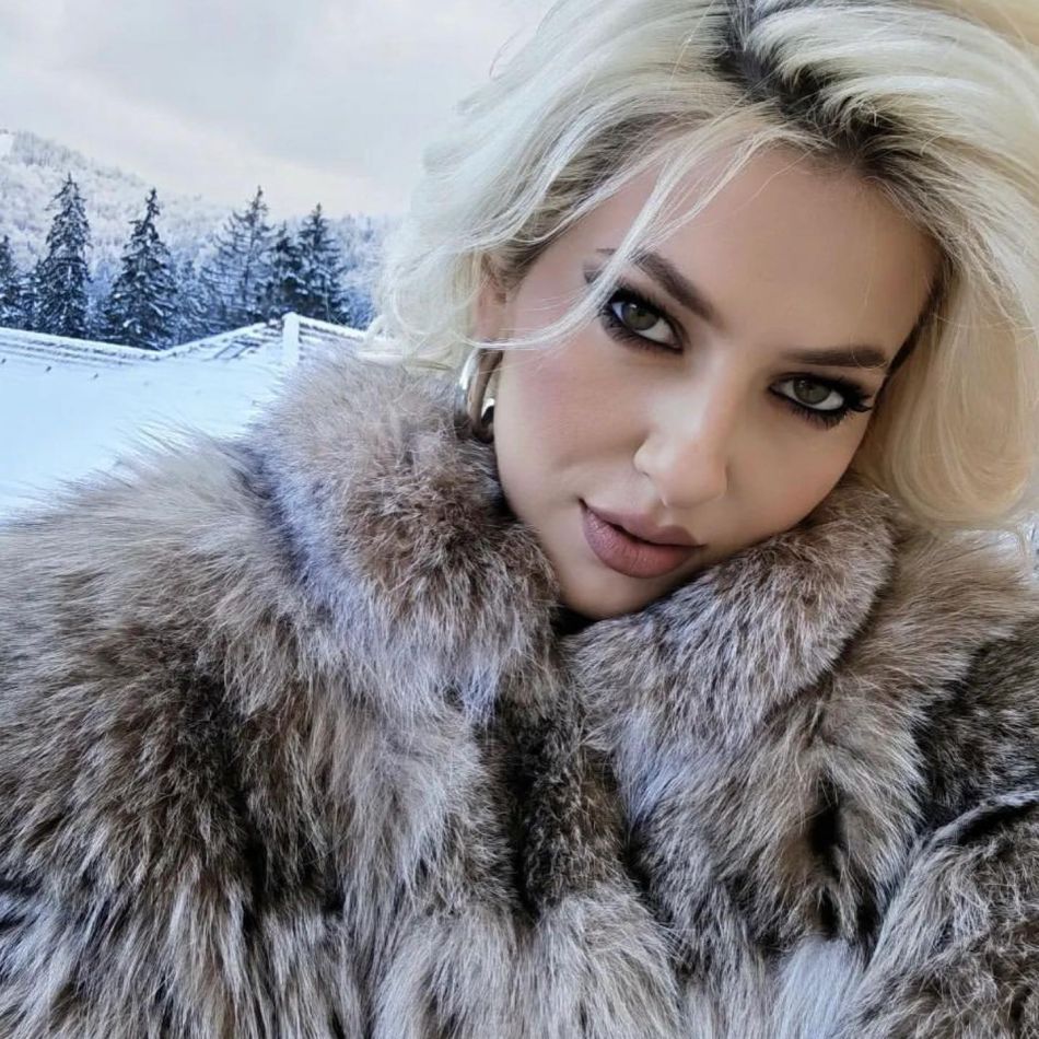 Mesajul surprinzător al Lidiei Buble, în timp ce Răzvan Simion se căsătorea cu Daliana Răducan