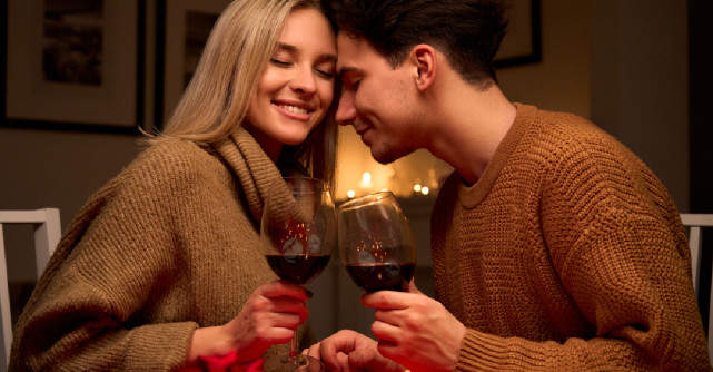 8 Semne că partenerul tău te iubește nebunește
