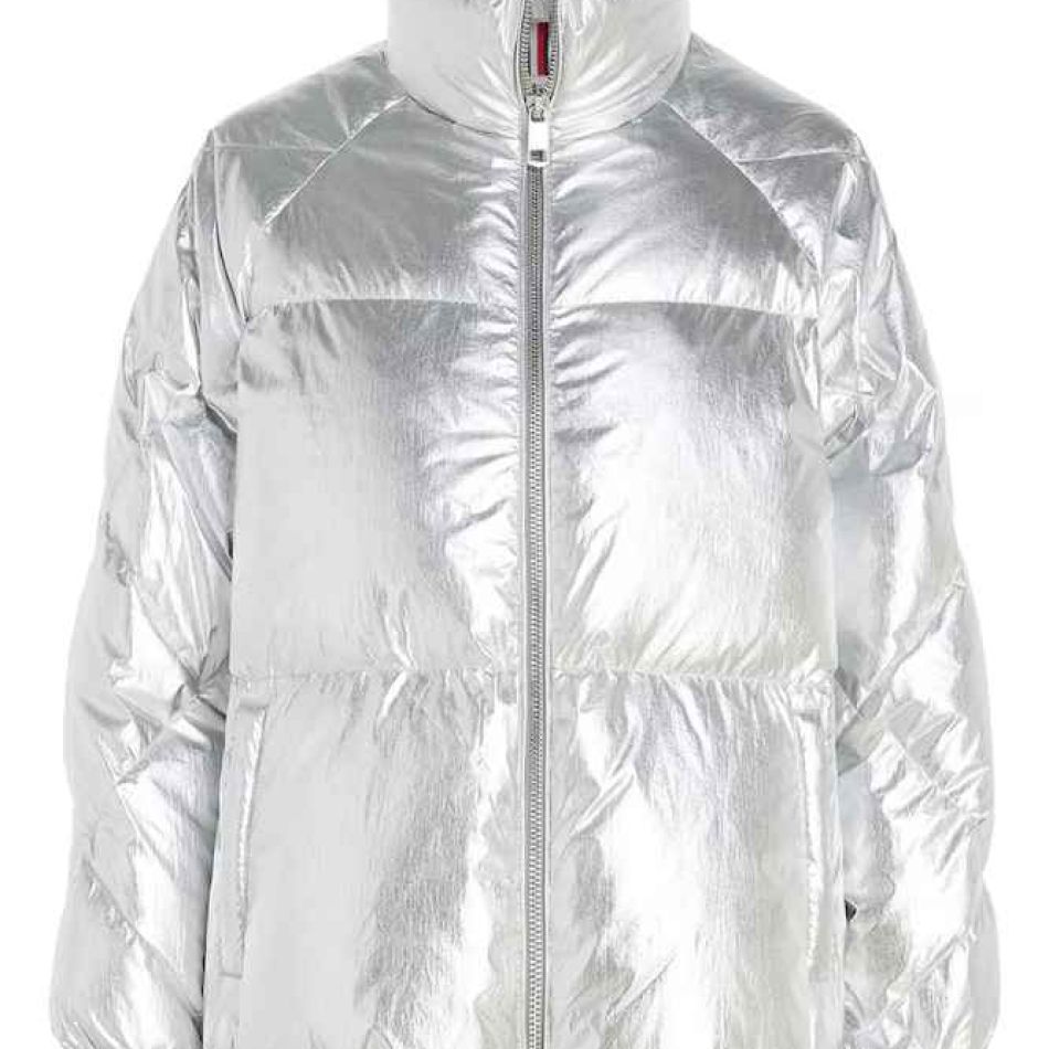 Strălucirea modernă: Cum integrezi accente metalice în ținutele tale