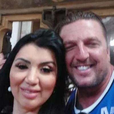 Adriana Bahmuțeanu s-a logodit la biserică cu noul ei iubit, George! Cei doi au depus actele și la primărie