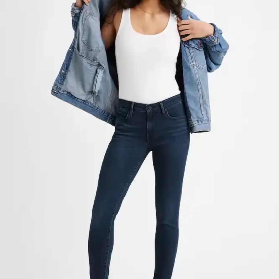 Trenduri de blugi 2024: 20 de modele de jeans