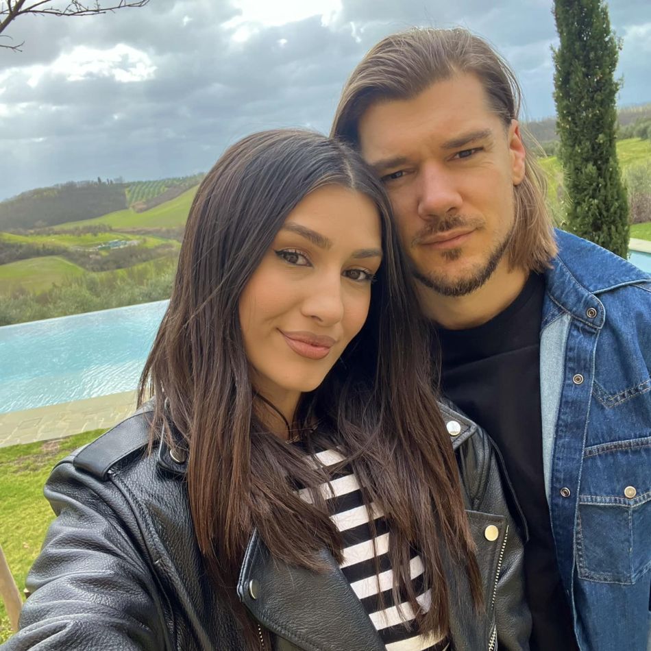 Alina Eremia, probleme grave de sănătate din cauza stresului! Ce a pățit vedeta?