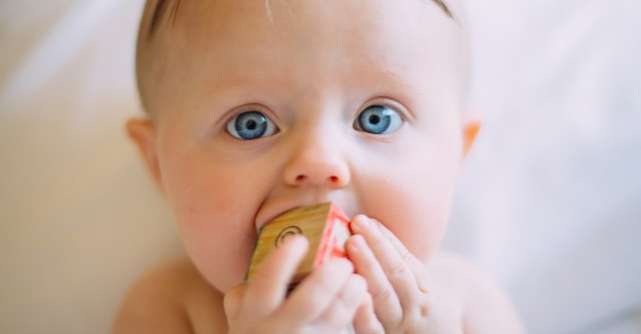 Diversificarea alimentației bebelușului