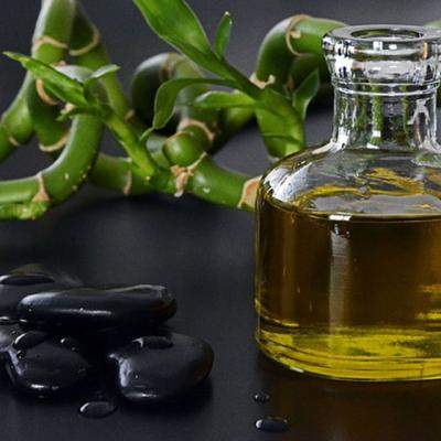 Uleiul de RICIN: intrebuintari pentru frumusete si sanatate