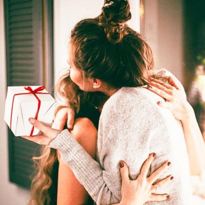 Ghid complet pentru a face cadoul potrivit pentru fiecare ocazie și persoană