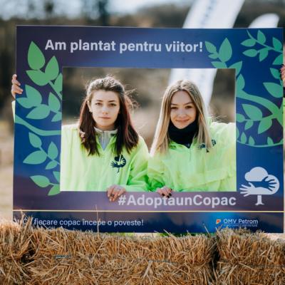 Adoptă un Copac a plantat peste 177.000 de puieți forestieri în primăvara 2022