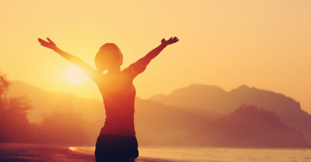 6 Lucruri pe care fiecare persoana fericita le face inainte de 8 dimineata