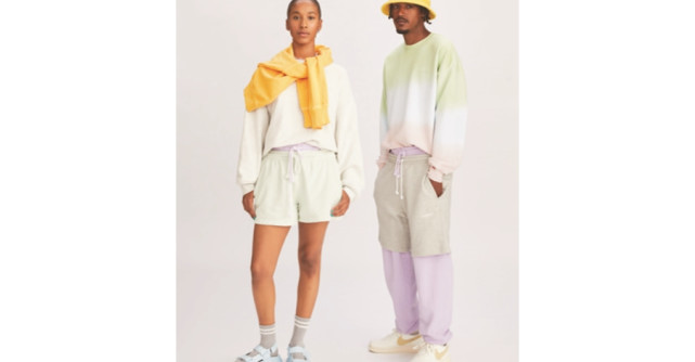 Levi’s, maestul confortului, iti prezinta treningurile pentru Primavara/Vara 2022