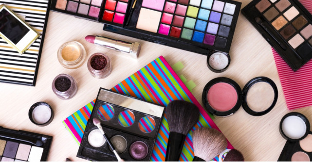5 truse de machiaj pentru un look desăvârșit