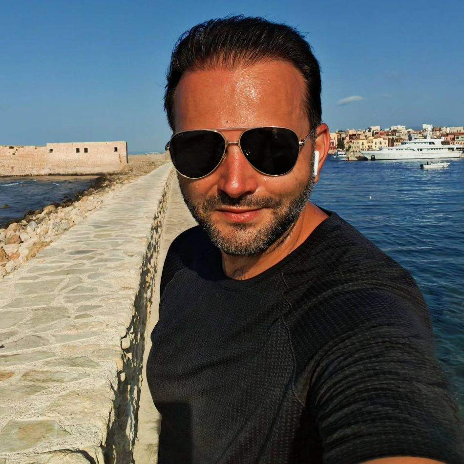 Mihai Morar răspunde acuzațiilor lui Tinu Vidaicu: Un speculant din showbiz și-a trimis avocații peste mine...