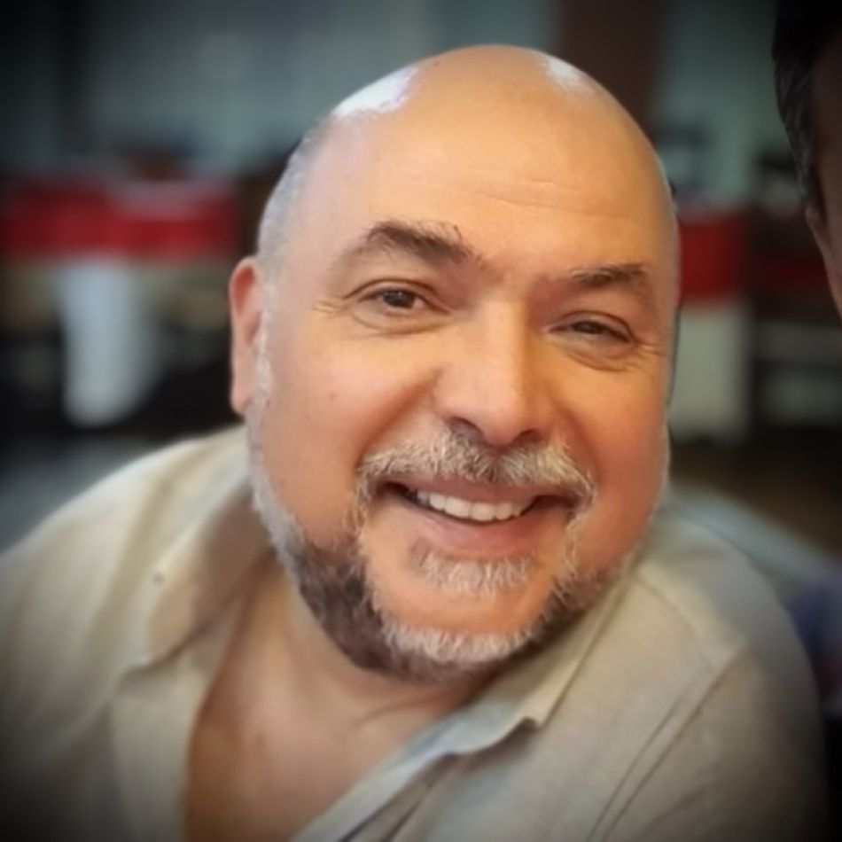 Constantin Zamfirescu, din nou la spital după operația pe cord deschis. Actorul din Trăsniții se confruntă cu o complicație rară