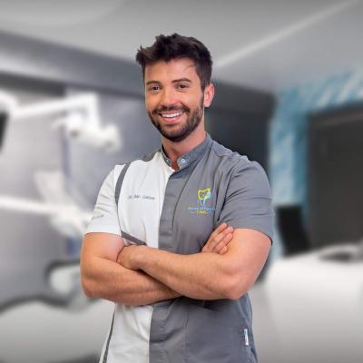 Spălatul pe dinți dimineața sau seara? Când este cel mai important?