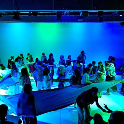 Atingerea ca terapie și formă de artă, explorată în cadrul proiectului „Valențe curativ-performative ale atingerii