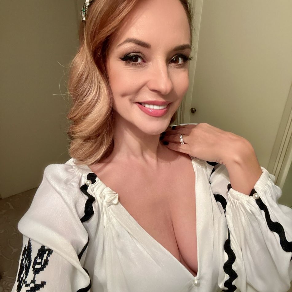 Andreea Marin, apariție rară în costum de baie în Capri. Vedeta și-a surprins fanii cu transformarea sa