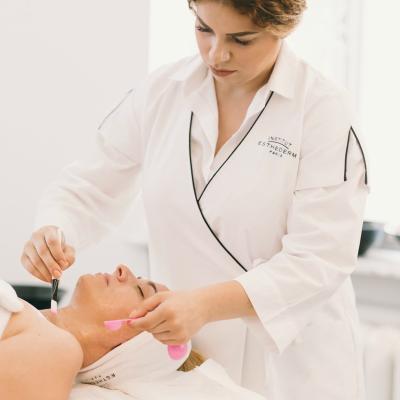 Lansare exclusivistă pe piața top saloanelor beauty din România