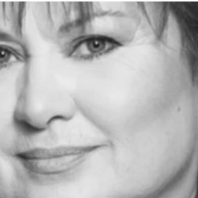 Momente șocante la Cimitirul Bellu. Statuia regretatei actriței Florina Cercel a luat foc și s-a făcut scrum