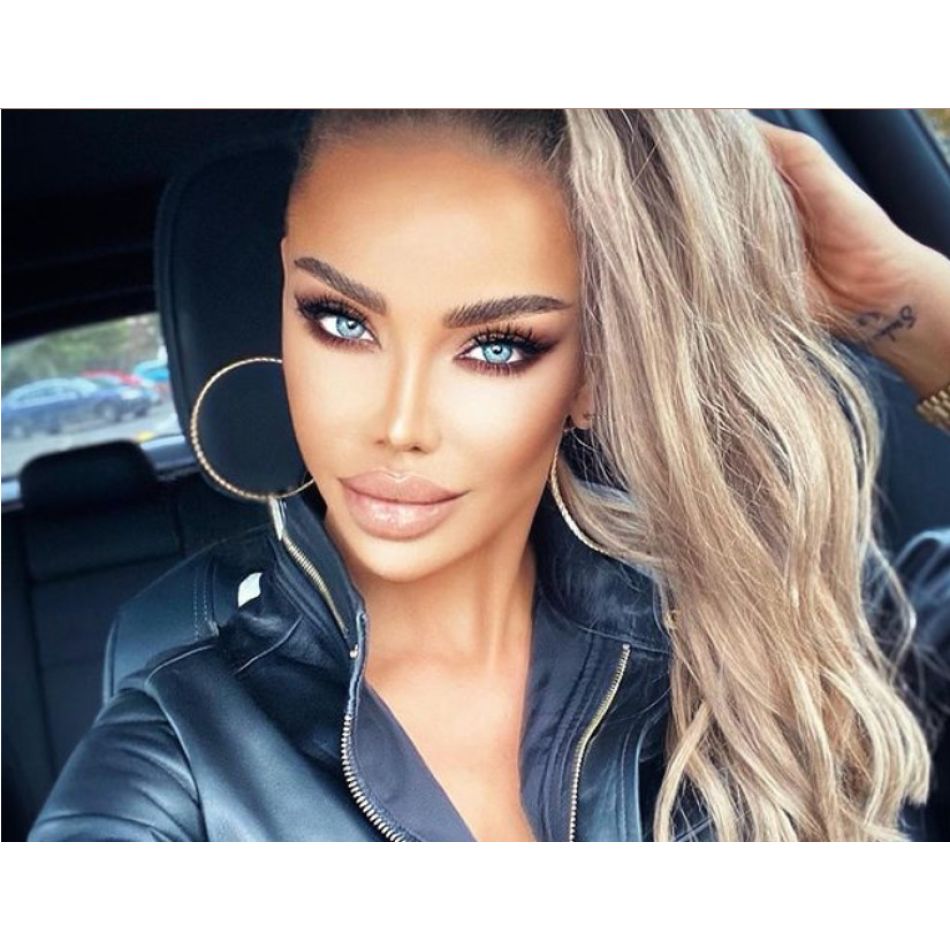 Bianca Drăgușanu, revoltată după ce internauții i-au reproșat că are buzele prea mari