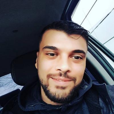 Cum a scăpat Marius Elisei de alopecie prin terapie prin râs? Soțul Oanei Roman a învins boala secolului, renunțând la stres!