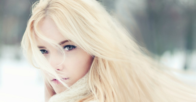 4 feluri in care vremea rea iti afecteaza parul