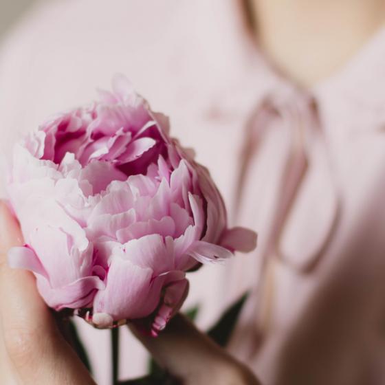 7 cadouri pentru femeile din viata ta