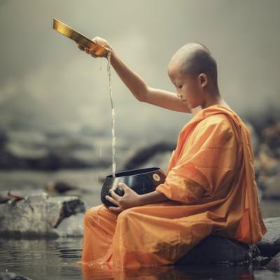 7 Pași mărunți de la călugării budiști pentru a trăi mai bine cu mai puțin