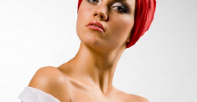 Practic: Machiaj in stil pin up