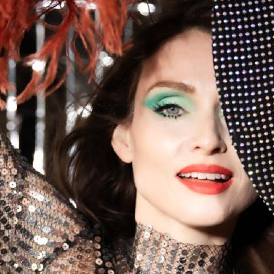 Sophie Ellis-Bextor a lansat noul ei single, 'Freedom of the Night'