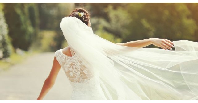 5 Jocuri distractive pentru petrecerea burlacitelor