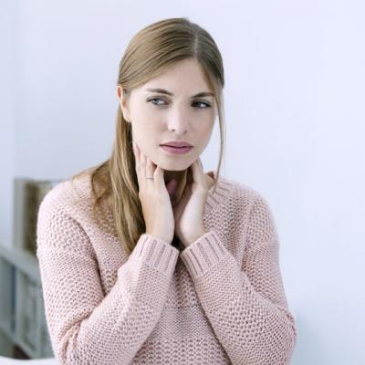 Remedii naturiste pentru DUREREA IN GAT