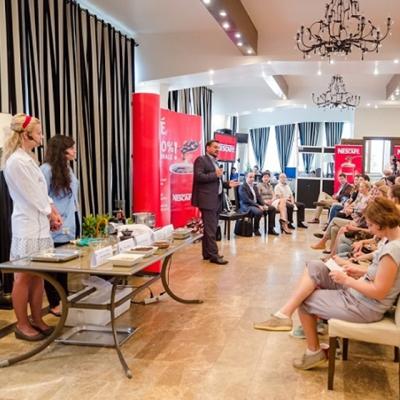 NESCAFE: Descopera cafeaua solubila dincolo de mituri